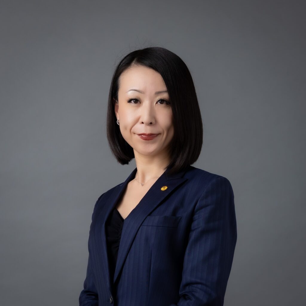 中小企業診断士_三輪華奈